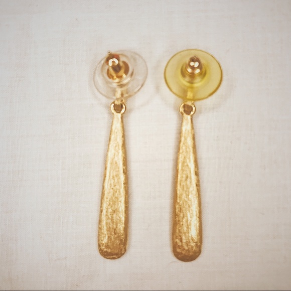 Cream Drop Earrings with Gold Tint Lining - Picture 2 of 5